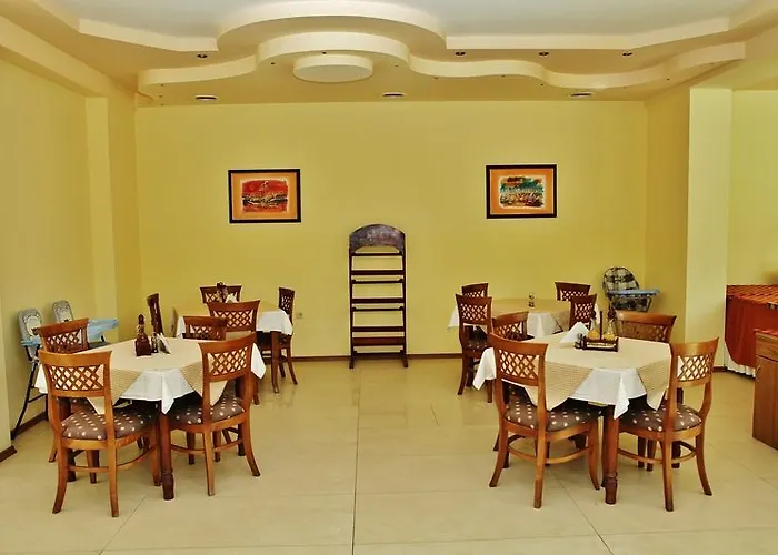 Хотел Aktinia 3*